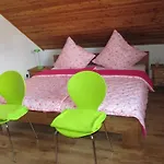 An Der Lay شقة